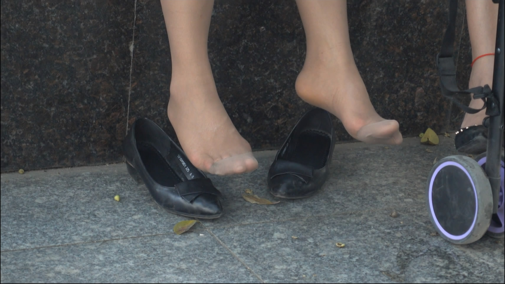 streetsnapnylon[00 01 08][20181205 224745 8]